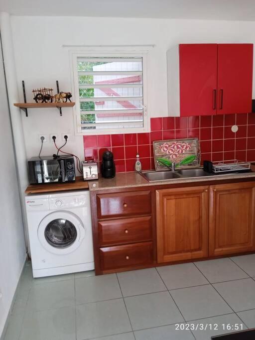 Dous'Inn Kreyol Appartement Avec Free Wifi Grand-Bourg  외부 사진